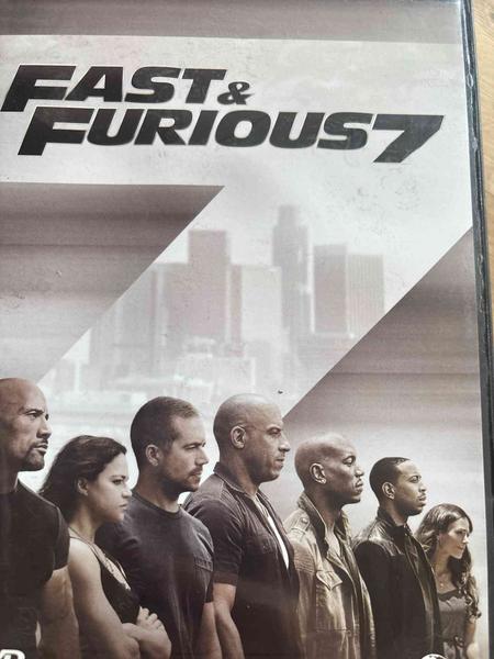 Fast & Furious 7 : James Wan : Action / Thriller : DVD
