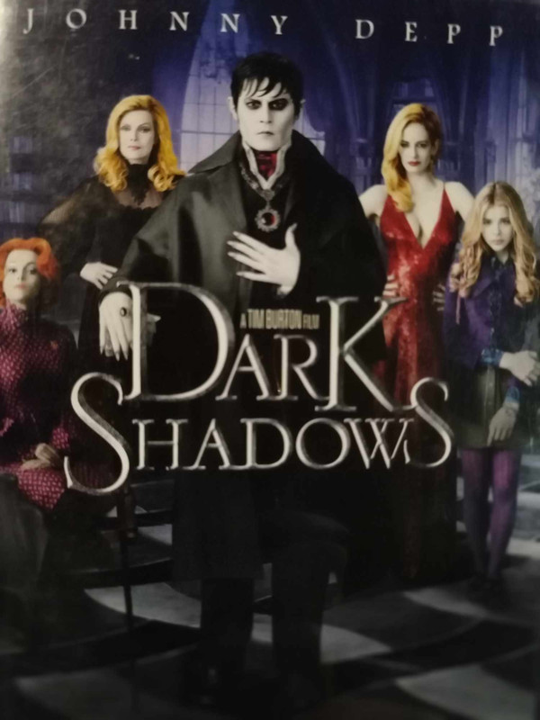 Dark Shadows : Tim Burton : Fantasy/Comedy : DVD