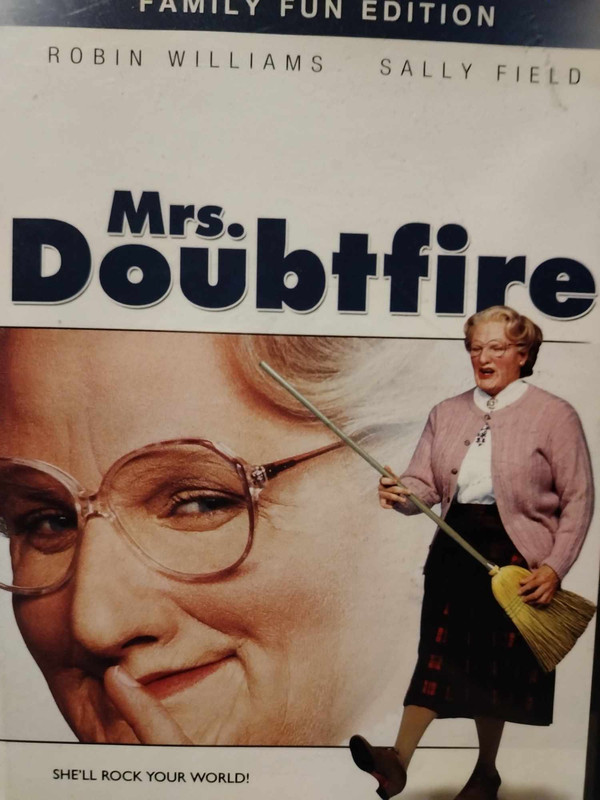 Mrs. Doubtfire : Chris Columbus : Comedy / Family : DVD