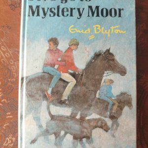 Five Go to Mystery Moor : Enid Blyton : Children's Fiction / Adventure : BOOK : VG