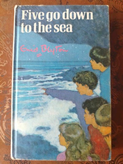 Five Go Down to the Sea : Enid Blyton : Children's Fiction / Adventure : BOOK : VG