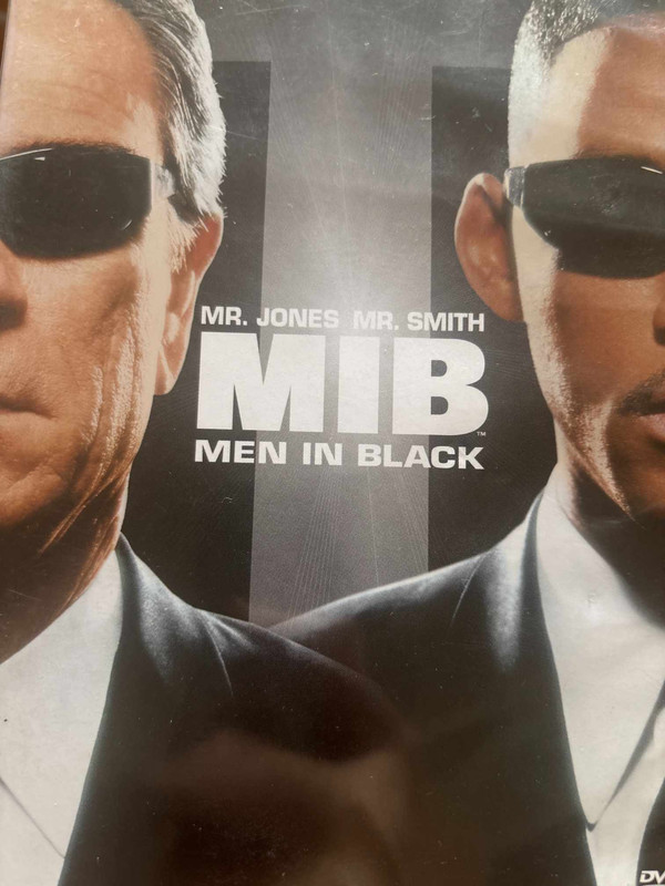 Men in Black : Barry Sonnenfeld : Sci-Fi / Comedy : DVD