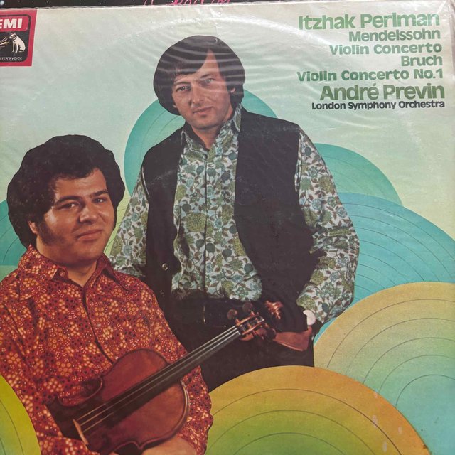 Itzhak Perlman : Mendelssohn Violin Concerto / Bruch Violin Concerto No. 1 : LP Cond. = VG
