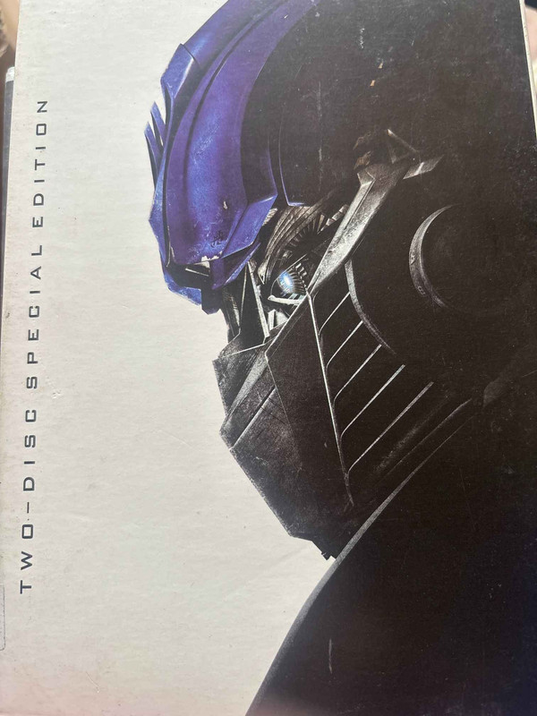 Transformers: Two-Disc Special Edition : Action / Sci-Fi : DVD