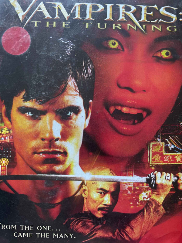 Vampires: The Turning : Marty Weiss : Action / Horror : DVD